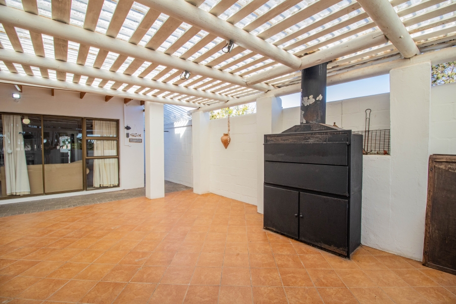 3 Bedroom Property for Sale in Country Club Western Cape